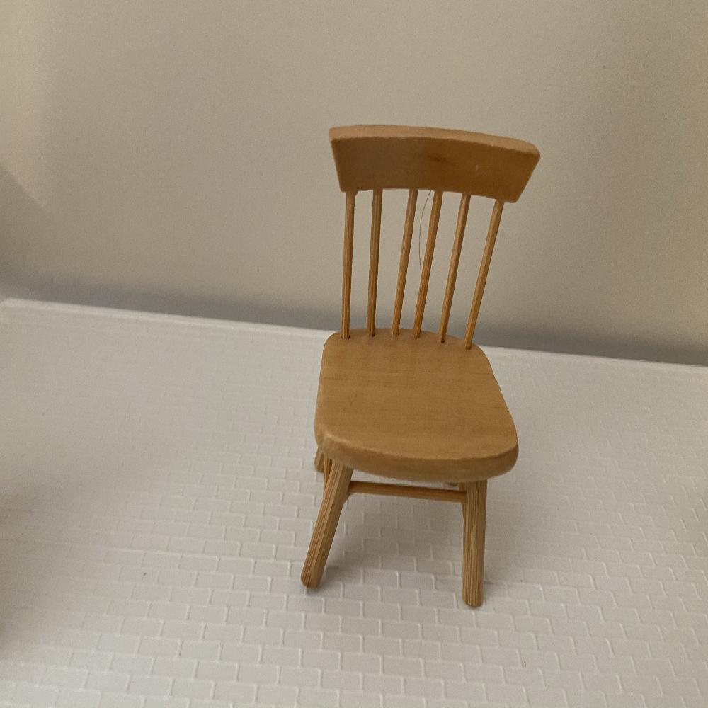 Antecomedor rústico de madera 