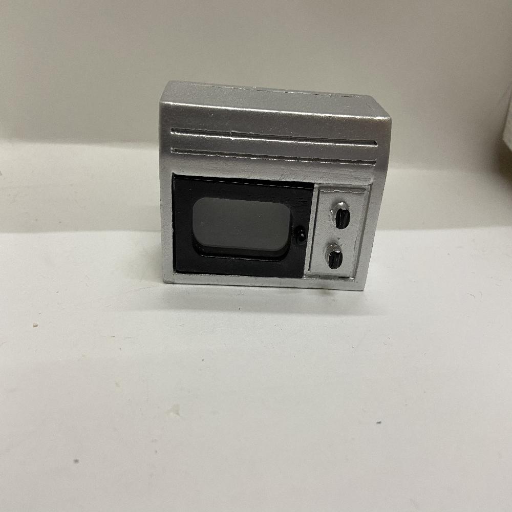 MICROONDAS  PLATEADO