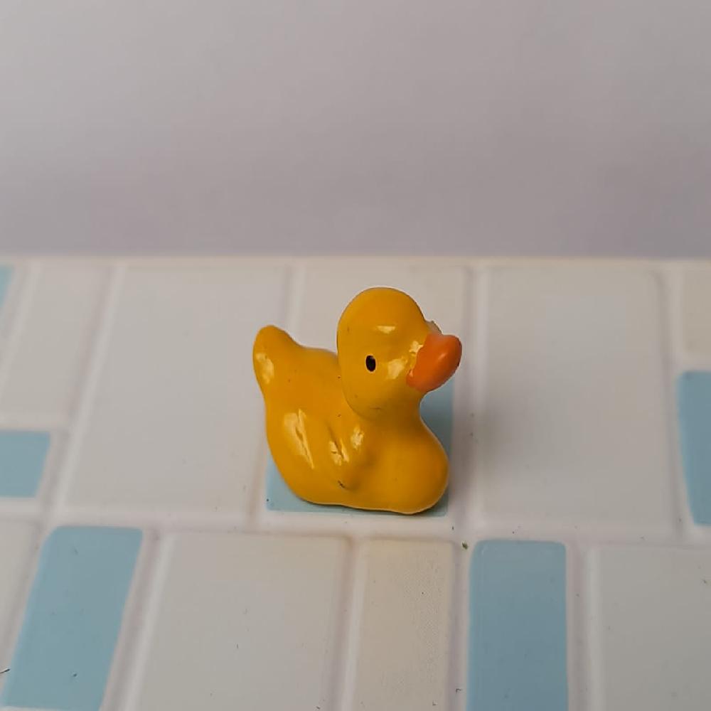 PATITO DE JUGUETE 