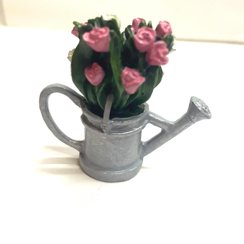 REGADERA CON FLORES